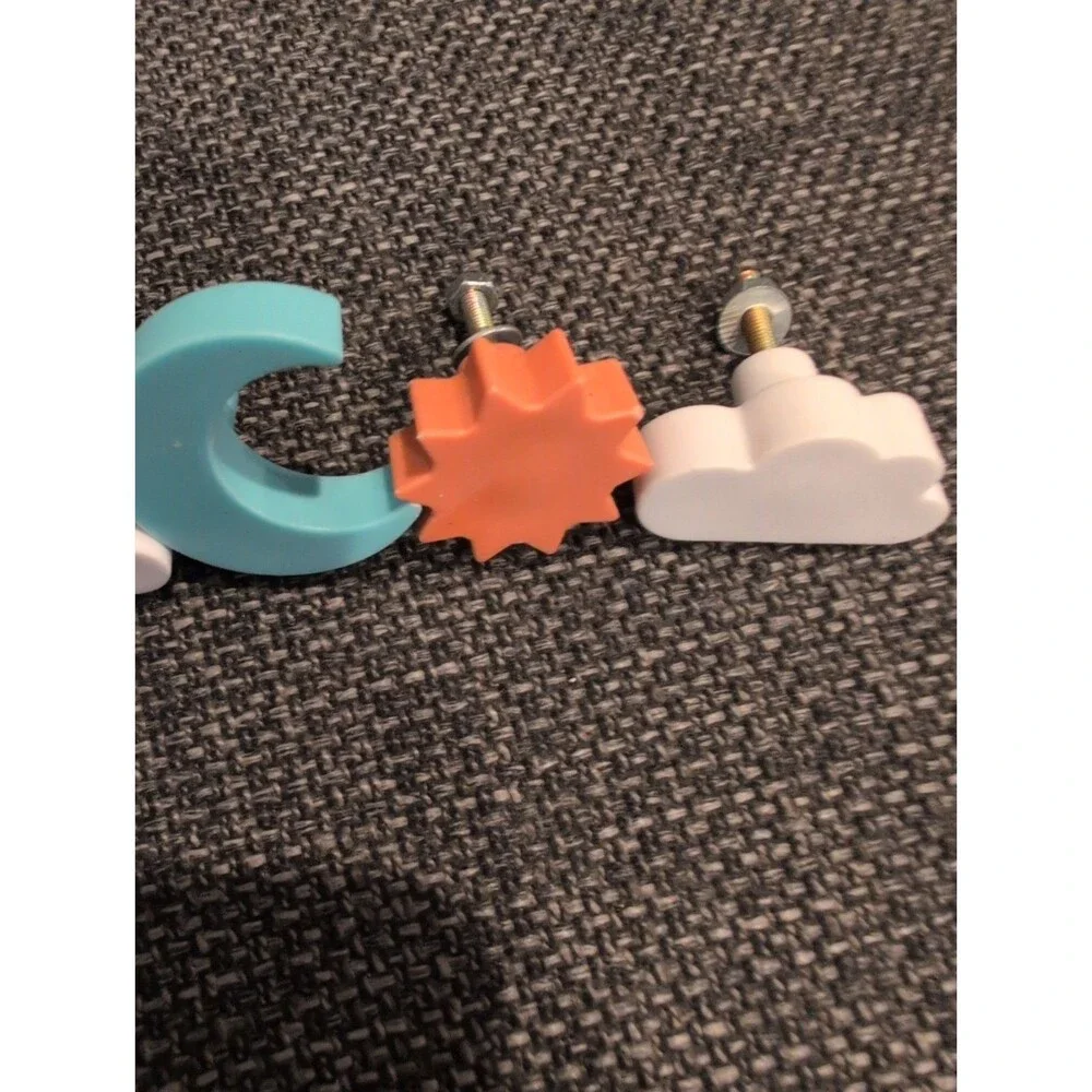 Set Of 7 Kids Room Decor Plastic Drawer Knobs , 3 Clouds, 2 Suns, 2 Moons